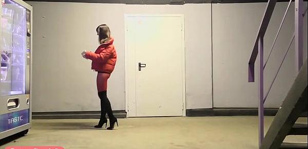  Red Tights. Jeny Smith public walking in tight seamless red pantyhose (no panties)